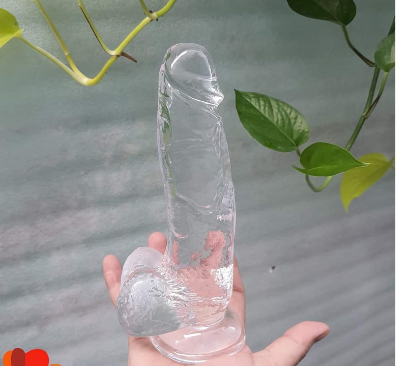 Dương vật giả hít tường silicone trong suốt